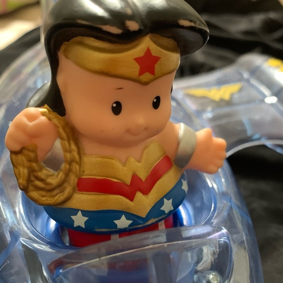 Fisher price little people Wonder Woman & invisible jet - Picture 5 of 12